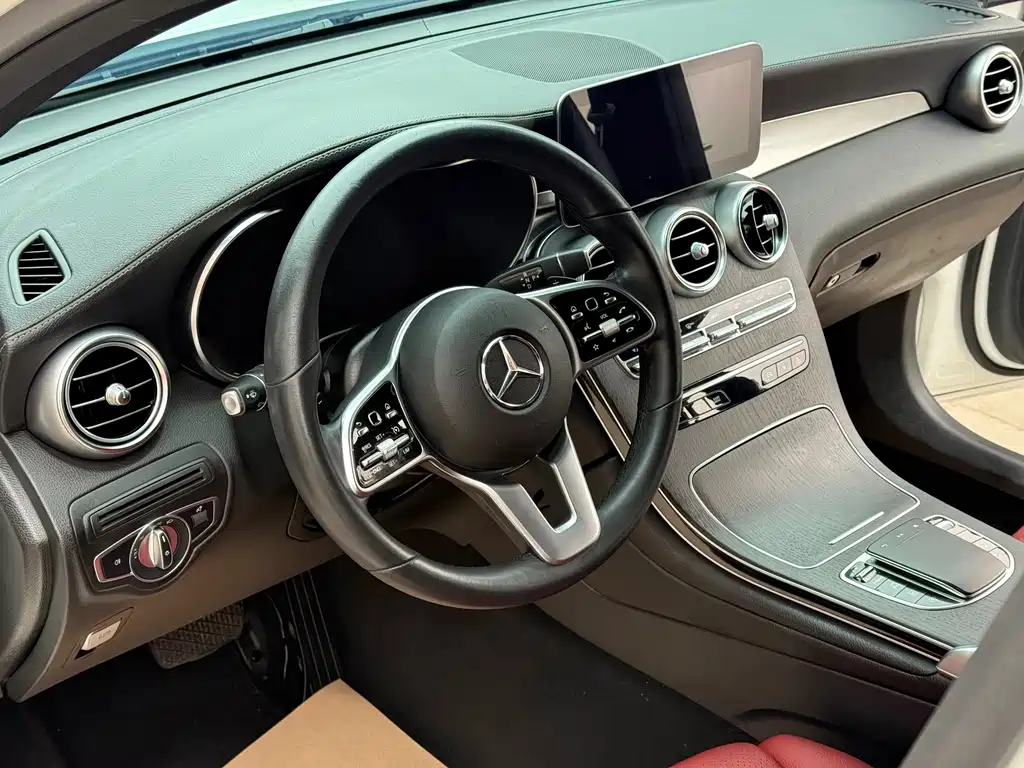 Mercedes-Benz GLC Coupe 2022