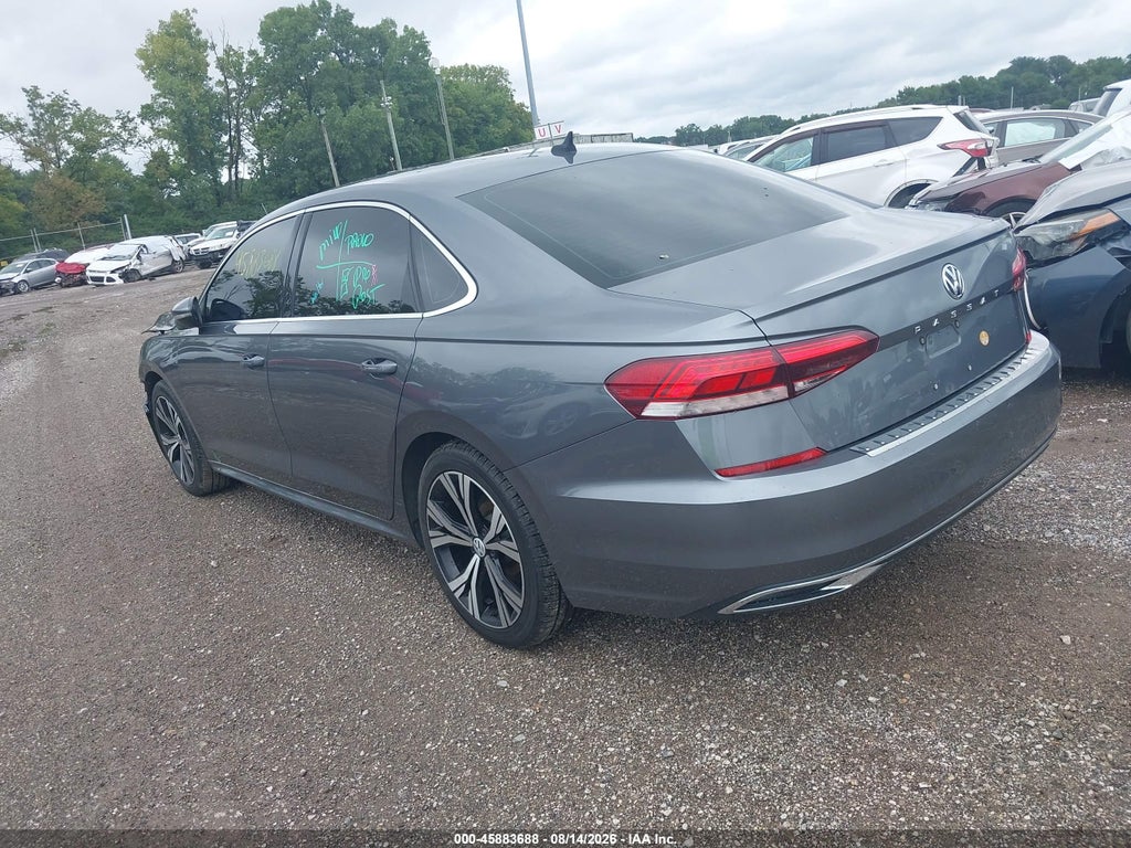 Volkswagen Passat 2021