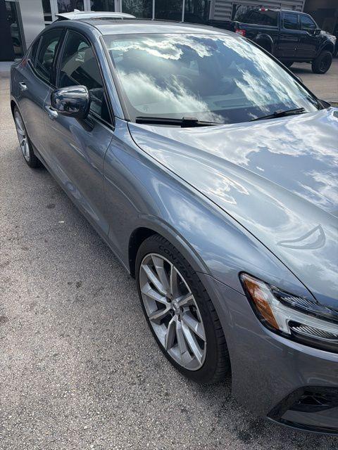 Volvo S60 2021