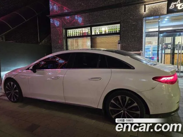 Mercedes-Benz EQE 2022