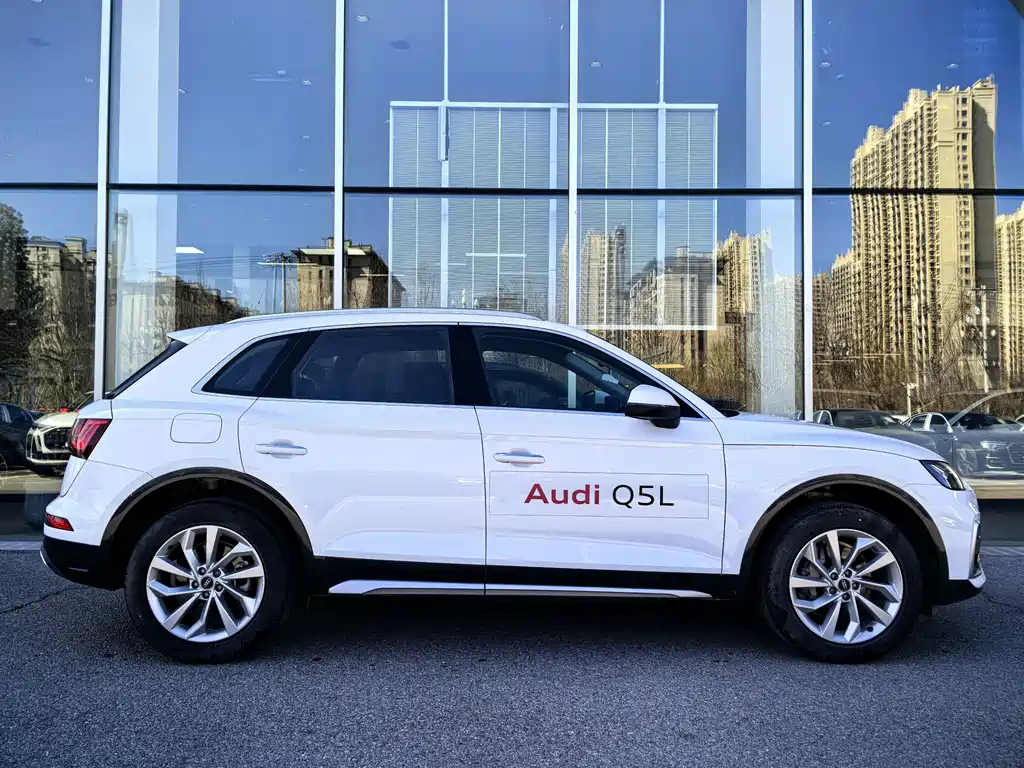 Audi Q5 2023