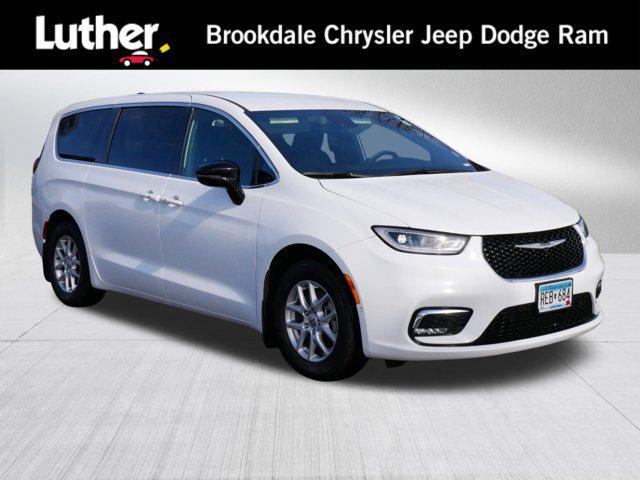 Chrysler Pacifica 2025