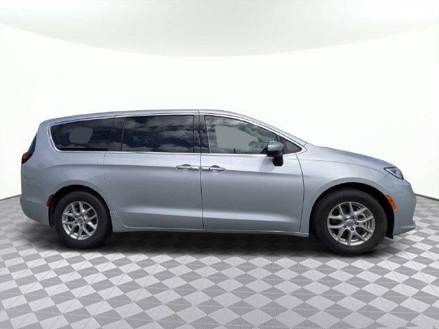Chrysler Pacifica 2023