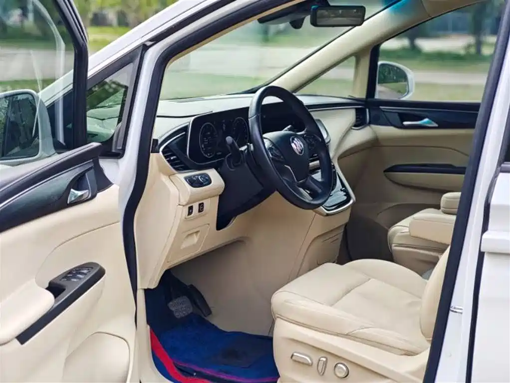 Buick GL8 2022