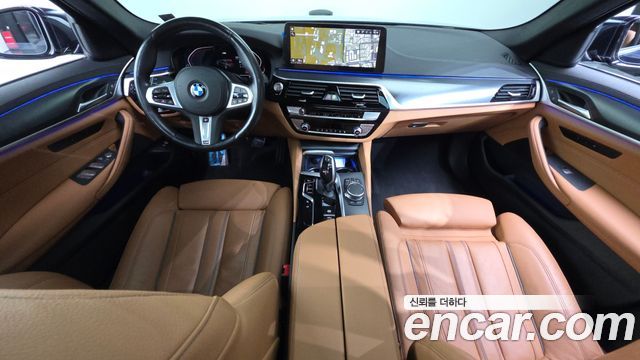 BMW 5 серии 2023