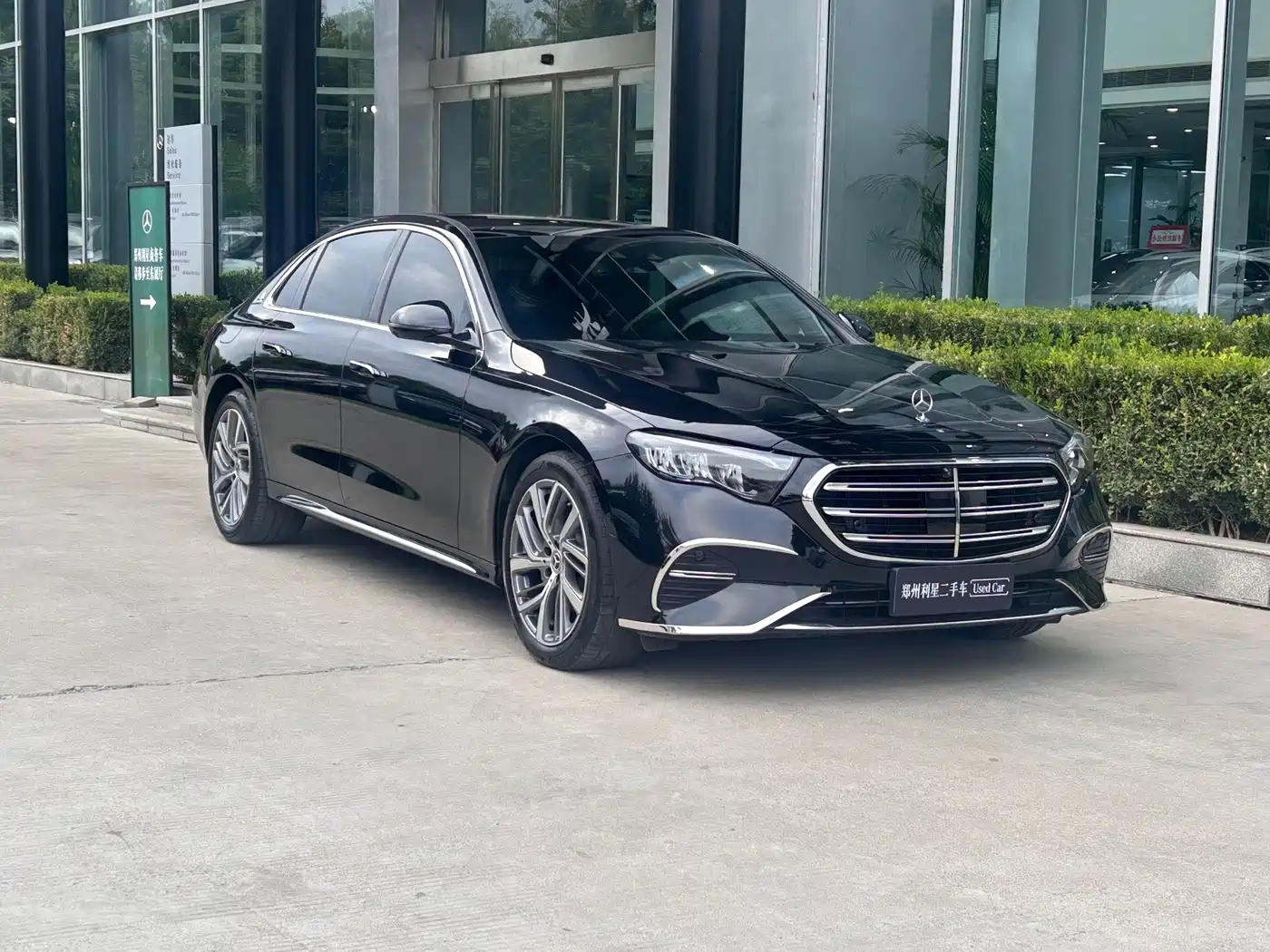 Mercedes-Benz E-Класс 2025