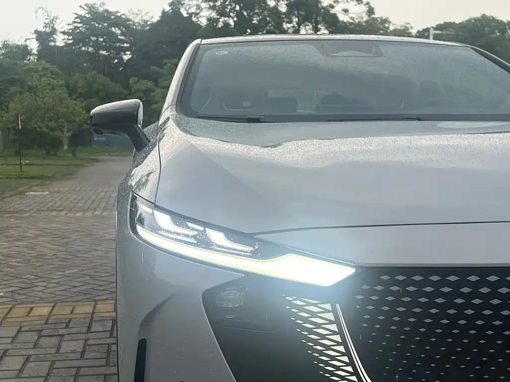 Mazda EZ-6 2024
