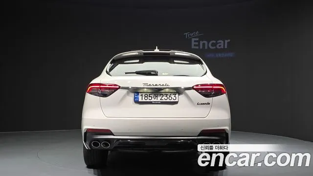 Maserati Levante 2022