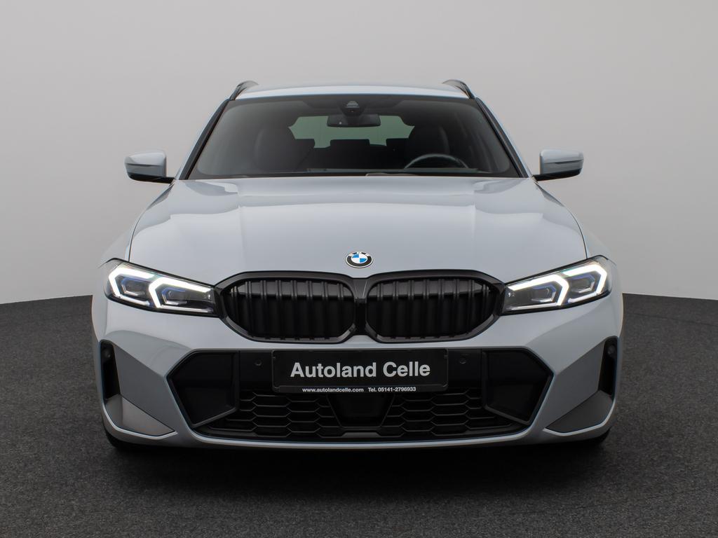 BMW 320 2023
