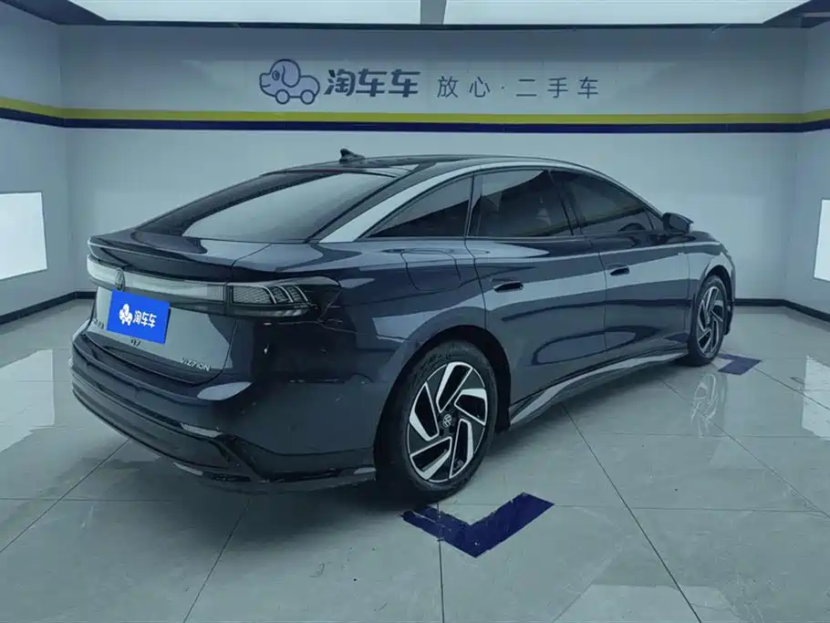 Volkswagen ID.7 2024