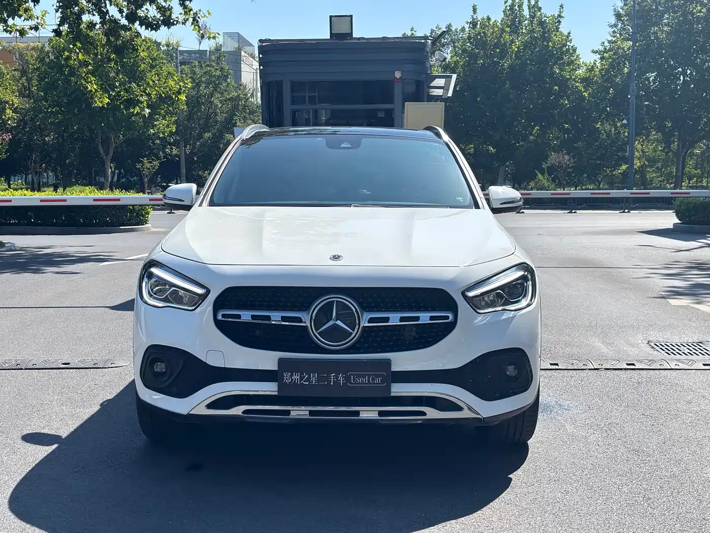 Mercedes-Benz GLA 2023
