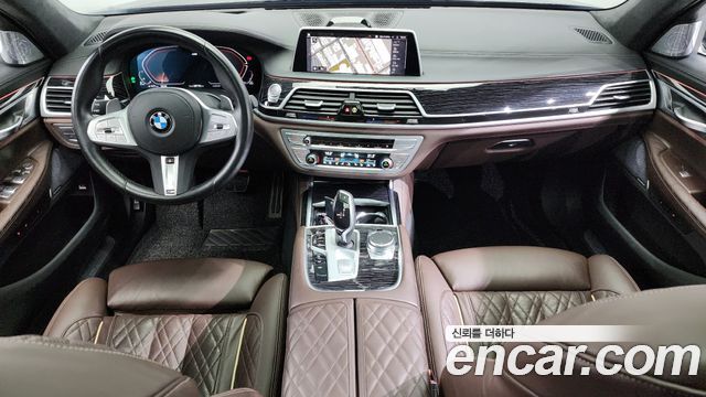 BMW 7 серии 2022
