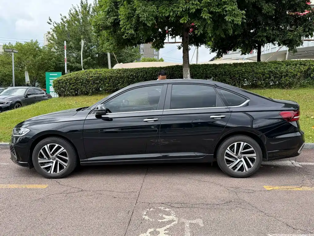 Volkswagen Lavida 2024