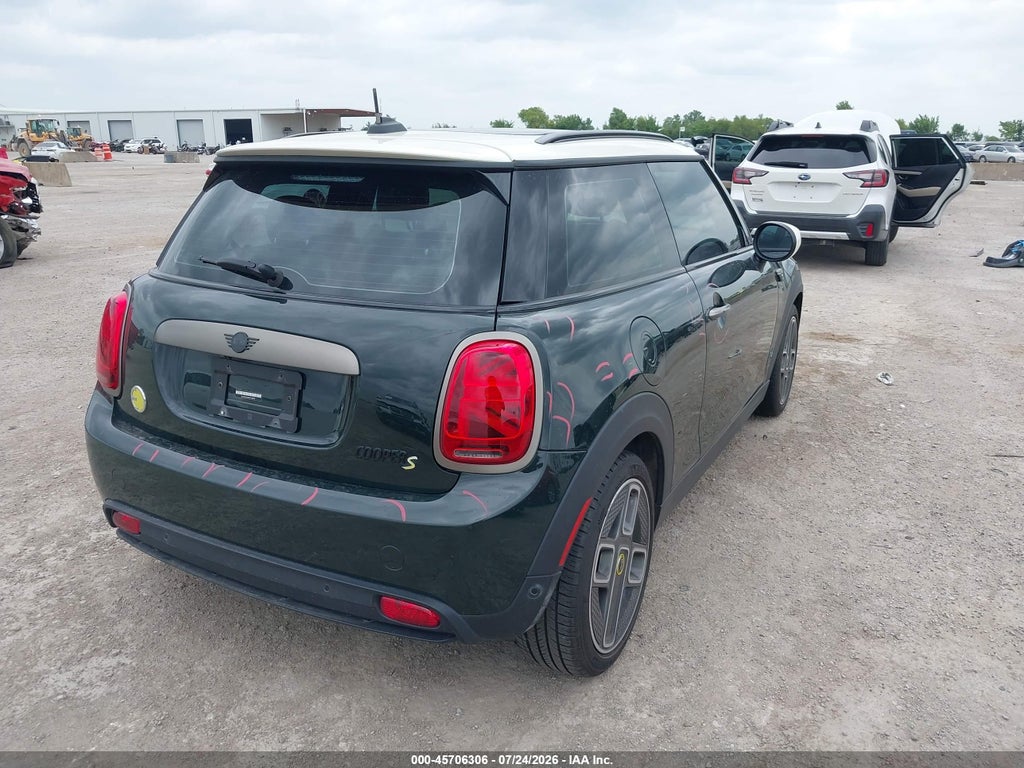 Mini Hardtop 2023
