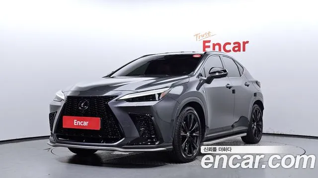 Lexus NX 2023