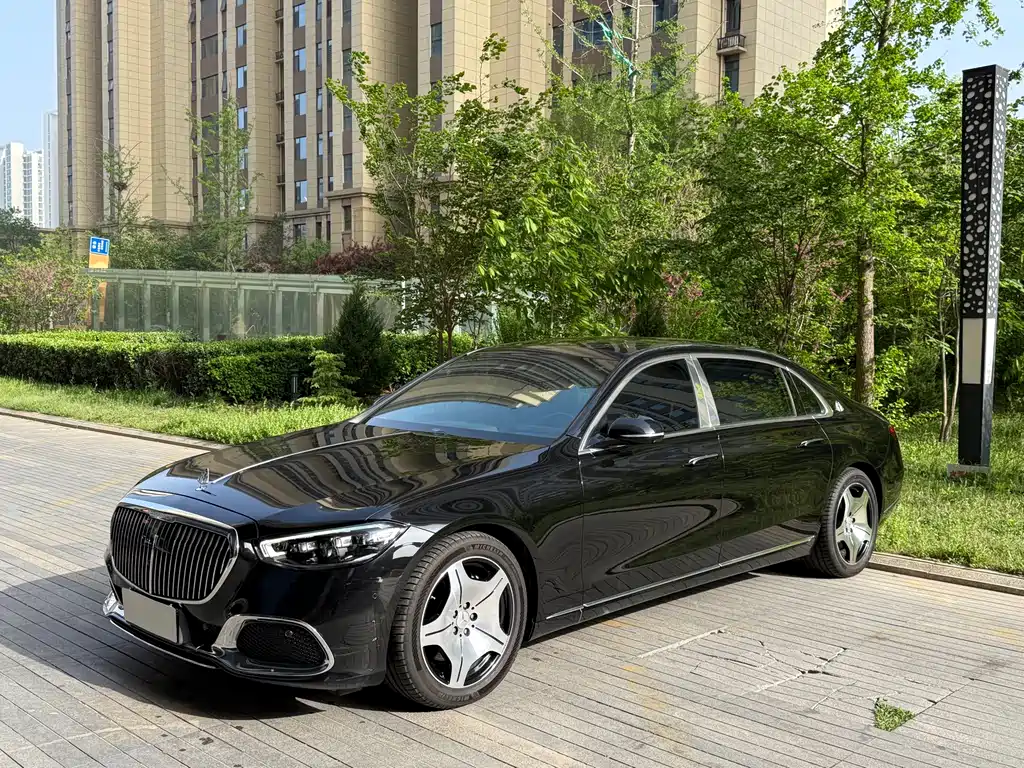 Mercedes-Benz Maybach S-Класс 2021