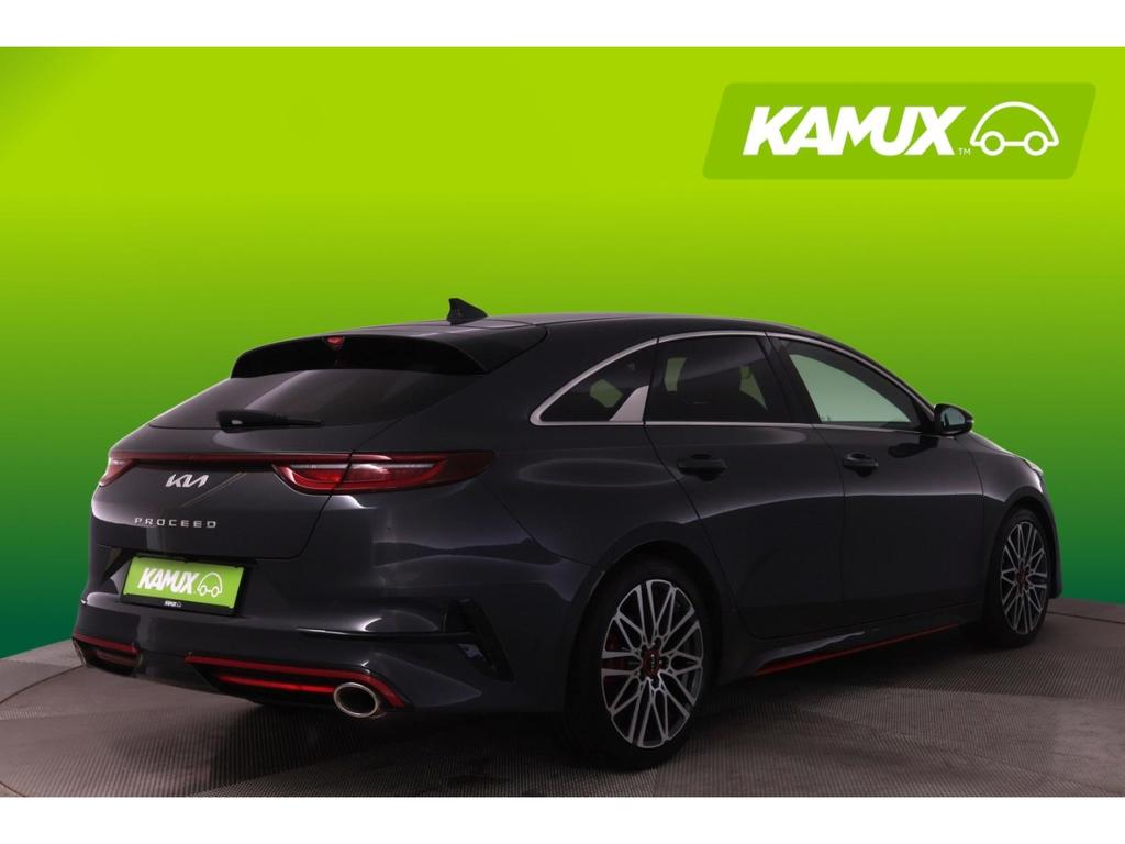 Kia PRO CEE'D / PROCEED 2023