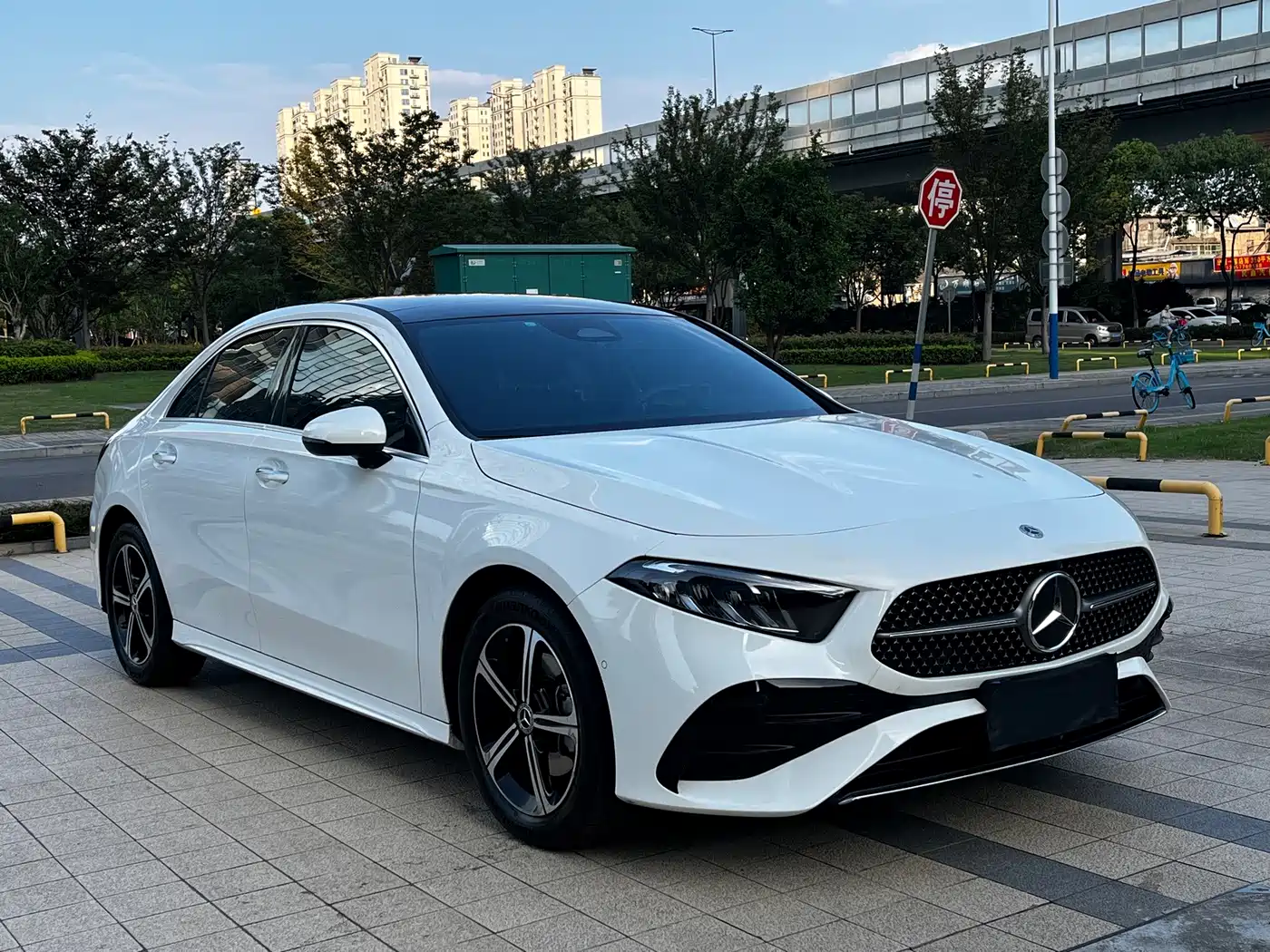 Mercedes-Benz A-Класс 2023