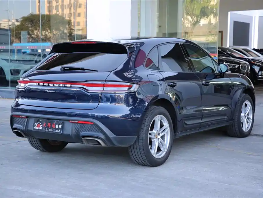 Porsche Macan 2022