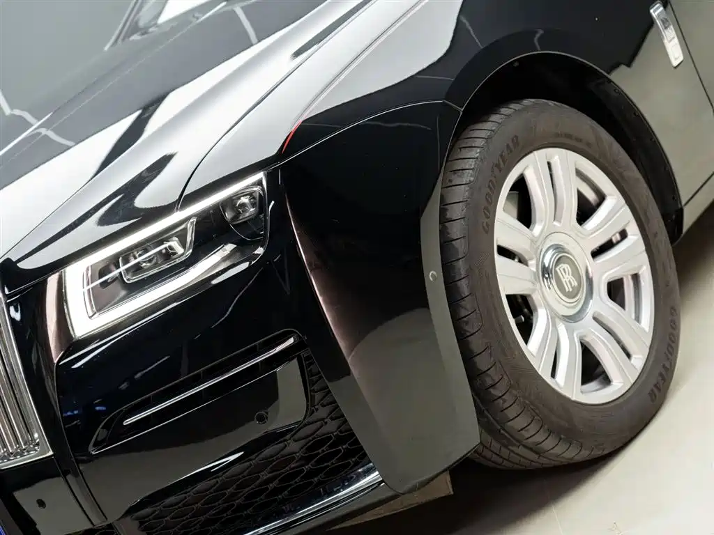 Rolls-Royce Ghost 2021