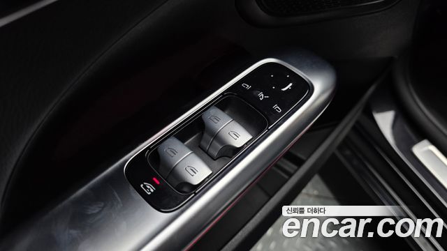 Mercedes-Benz C-Класс 2025
