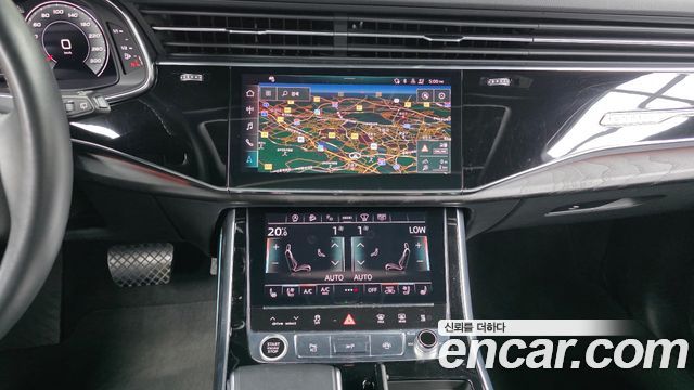 Audi Q7 2021