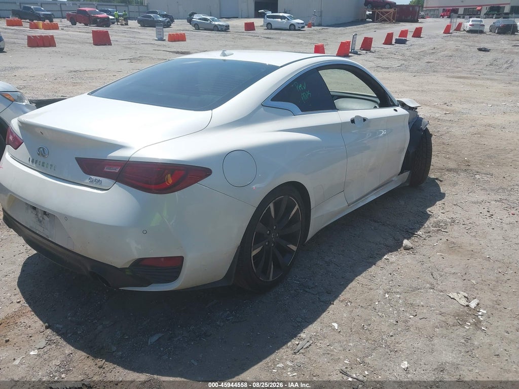 Infiniti Q60 2022