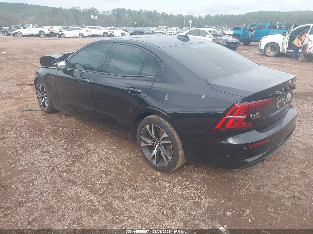 Volvo S60 2024