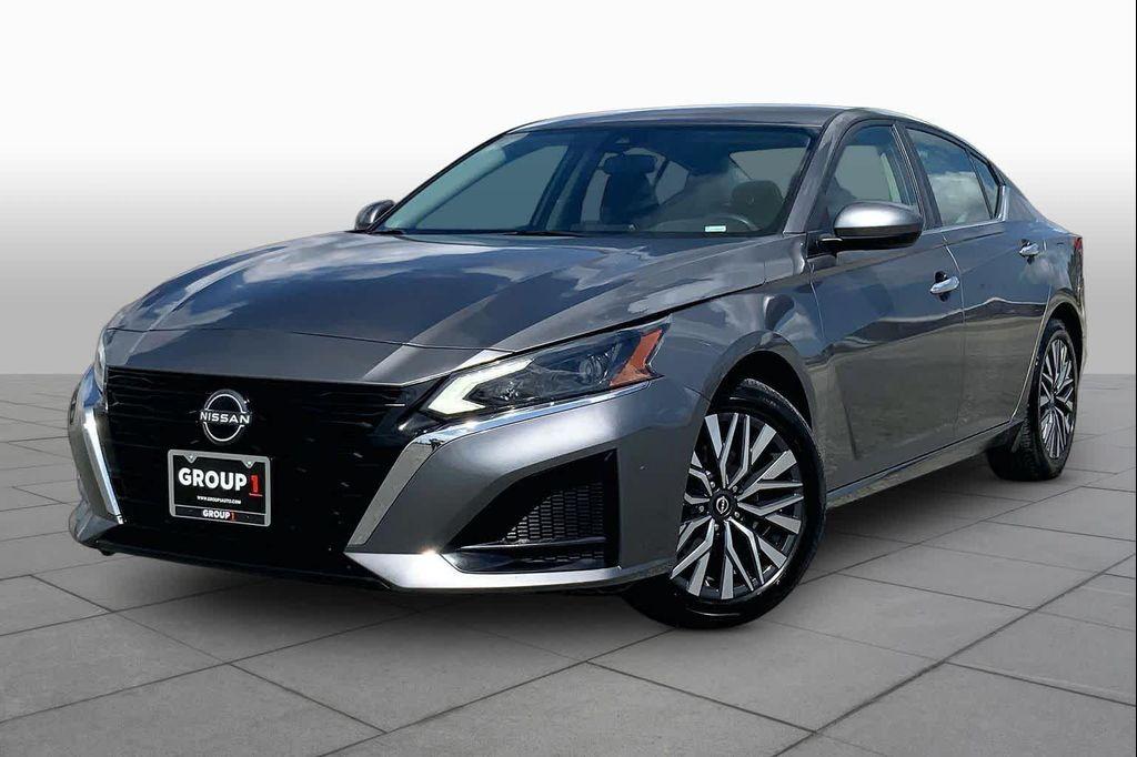 Nissan Altima 2023