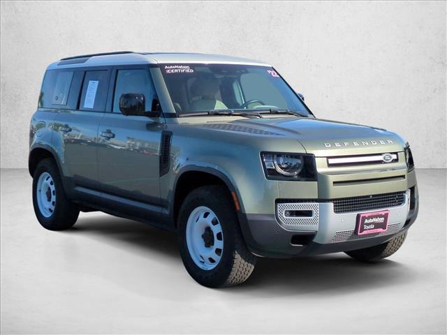 Land Rover Defender 2022