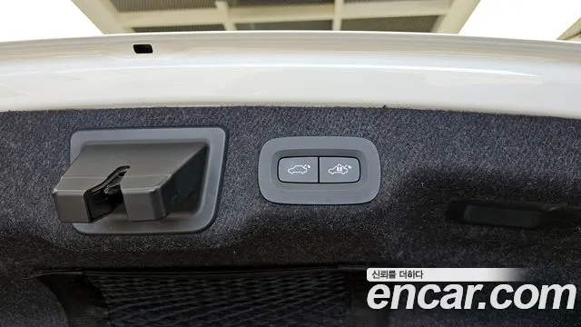 Volvo S90 2022