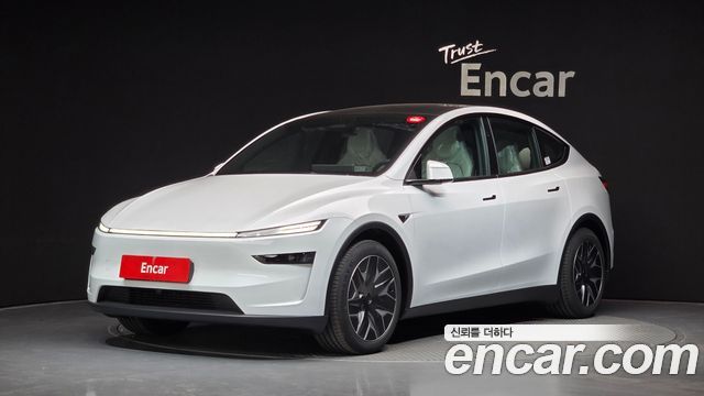 Tesla Model Y 2026