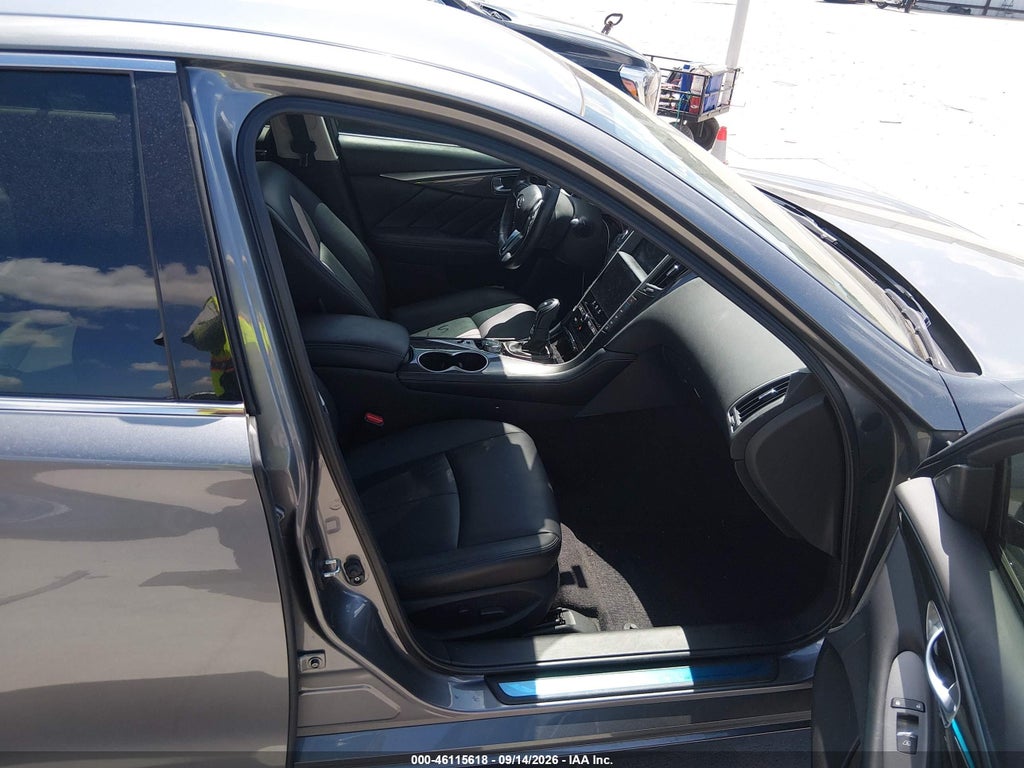 Infiniti Q50 2021