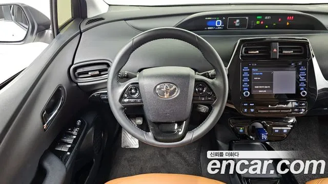 Toyota Prius 2020