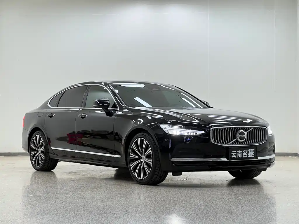 Volvo S90 2023