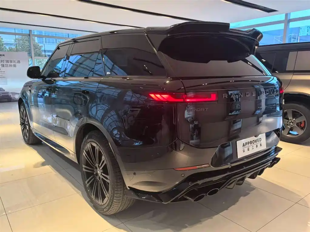 Land Rover Range Rover Sport 2024