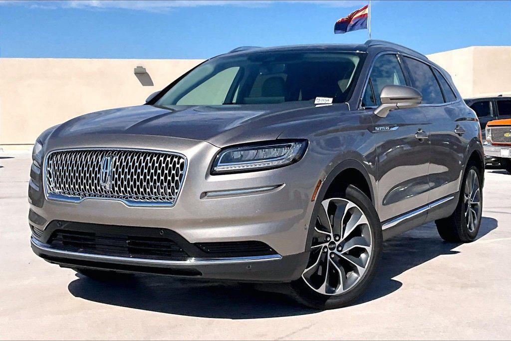 Lincoln Nautilus 2021