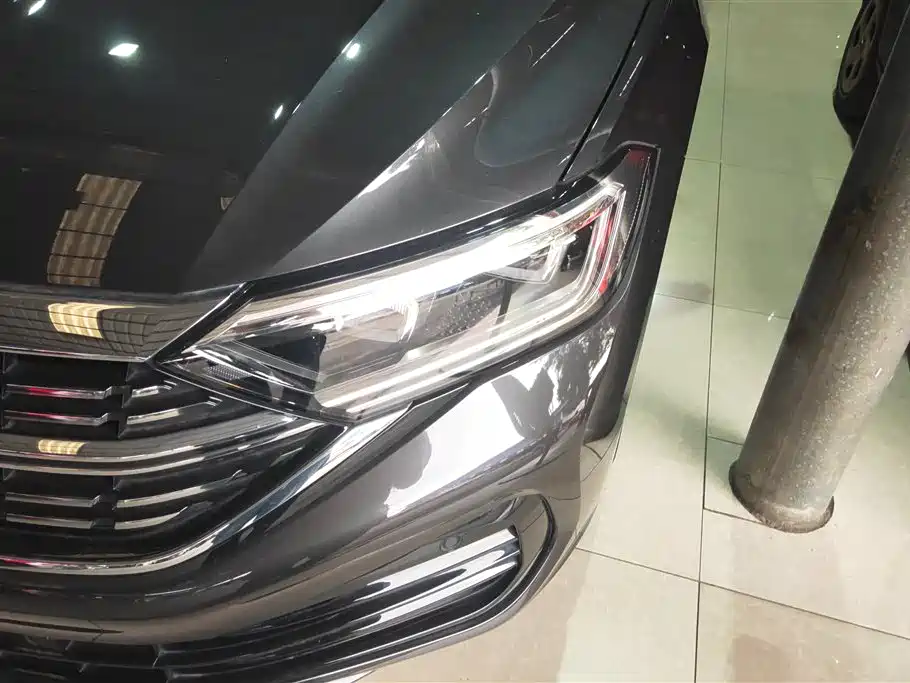 Volkswagen Jetta 2023