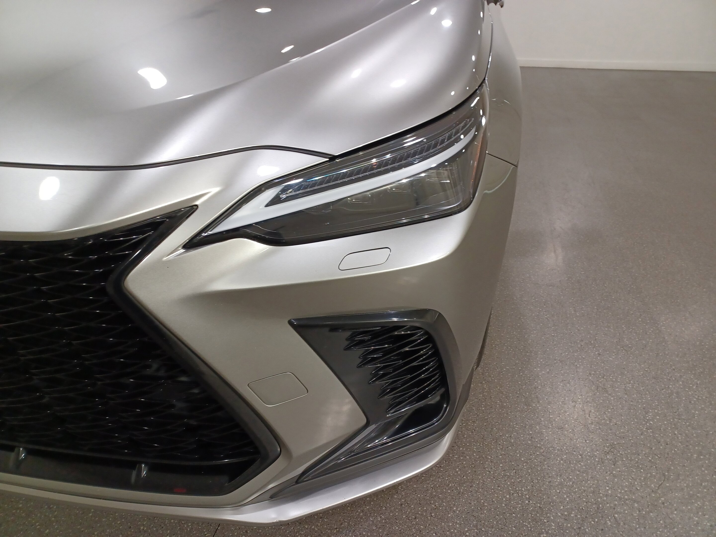 Lexus NX 2022