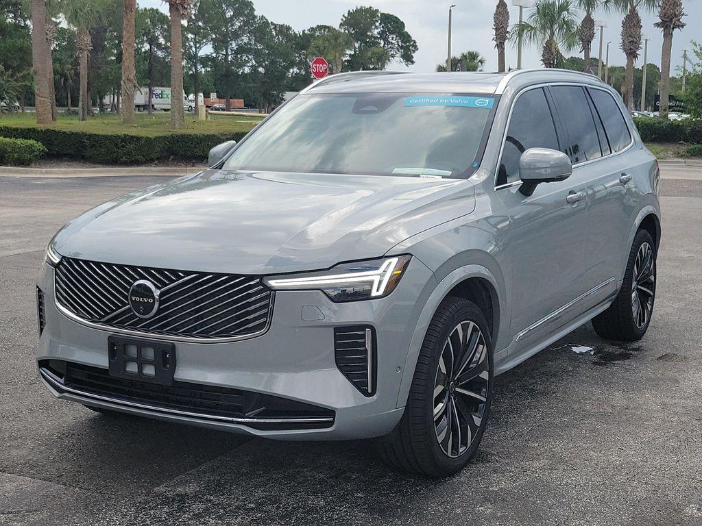 Volvo XC90 2025