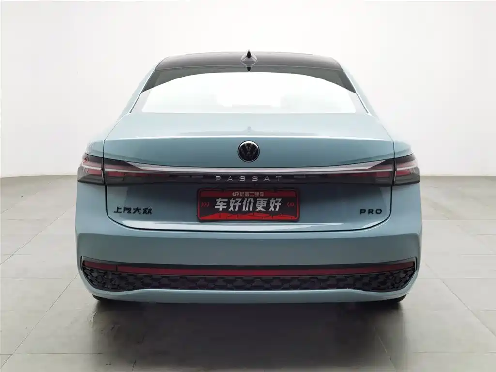 Volkswagen Passat 2024
