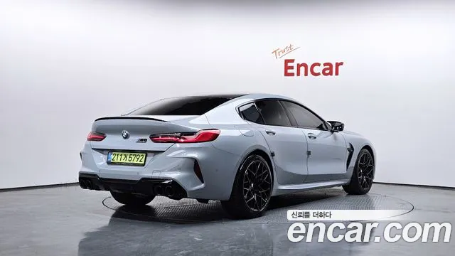 BMW M8 2025