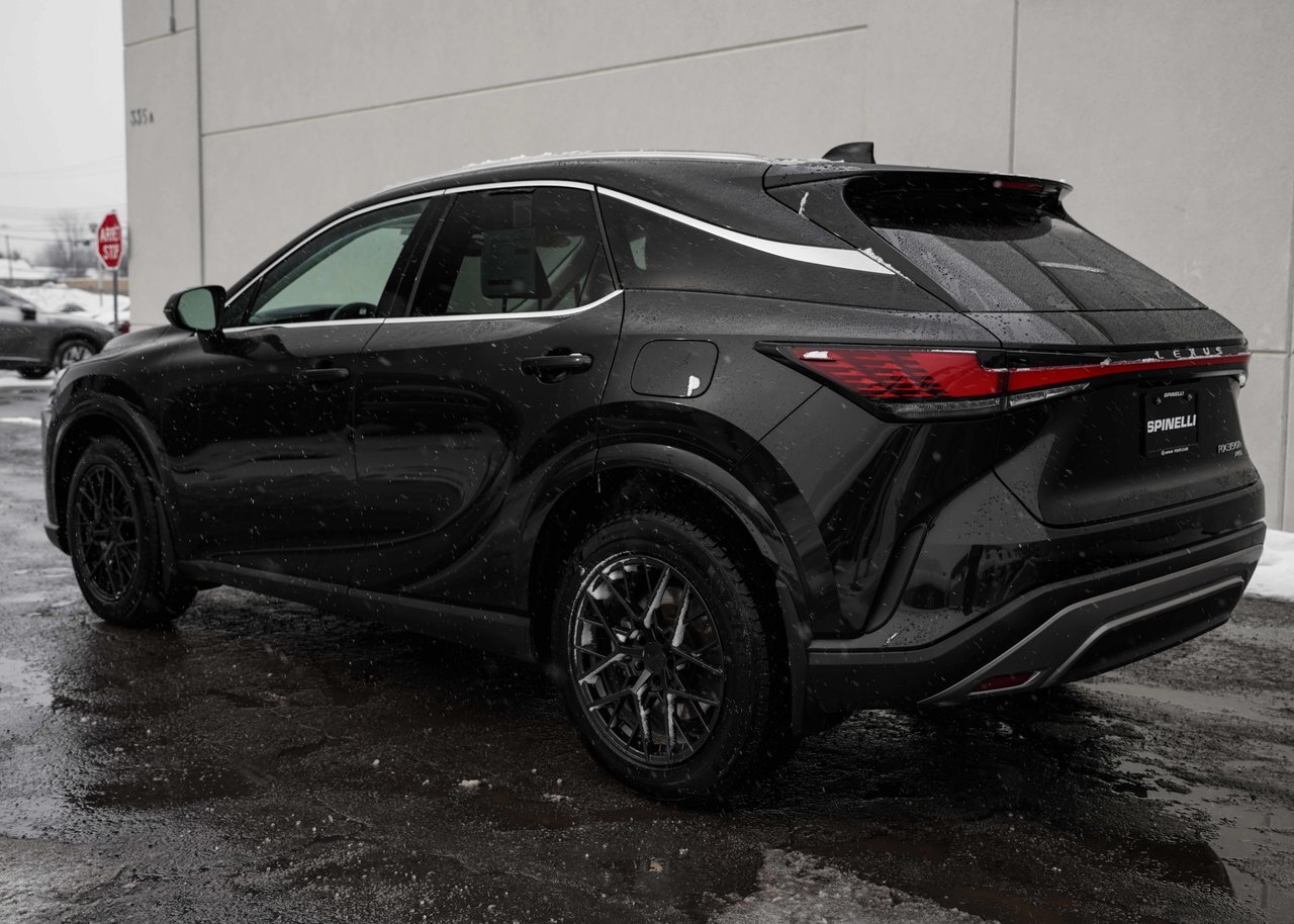 Lexus RX 2023