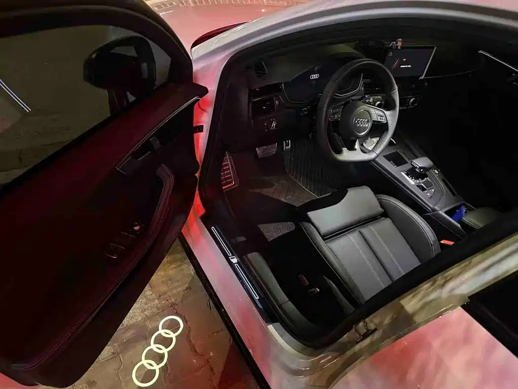 Audi A4 2025