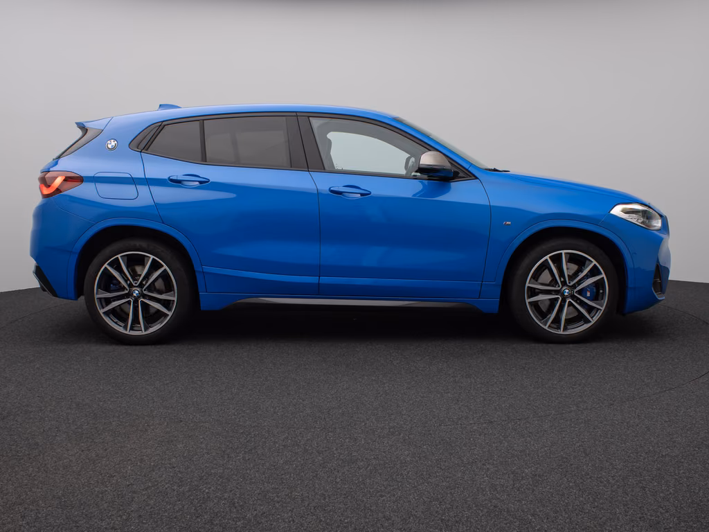 BMW X2 2023