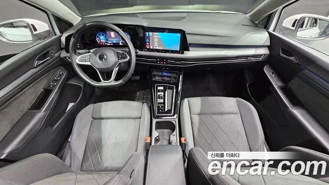 Volkswagen Golf 2023