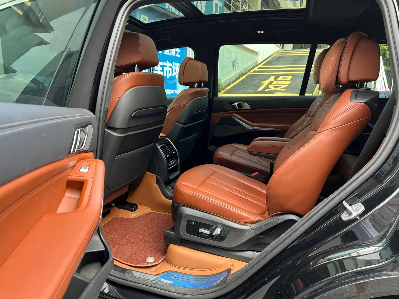 BMW X7 2023