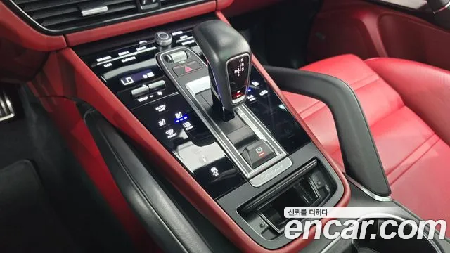 Porsche Cayenne 2020
