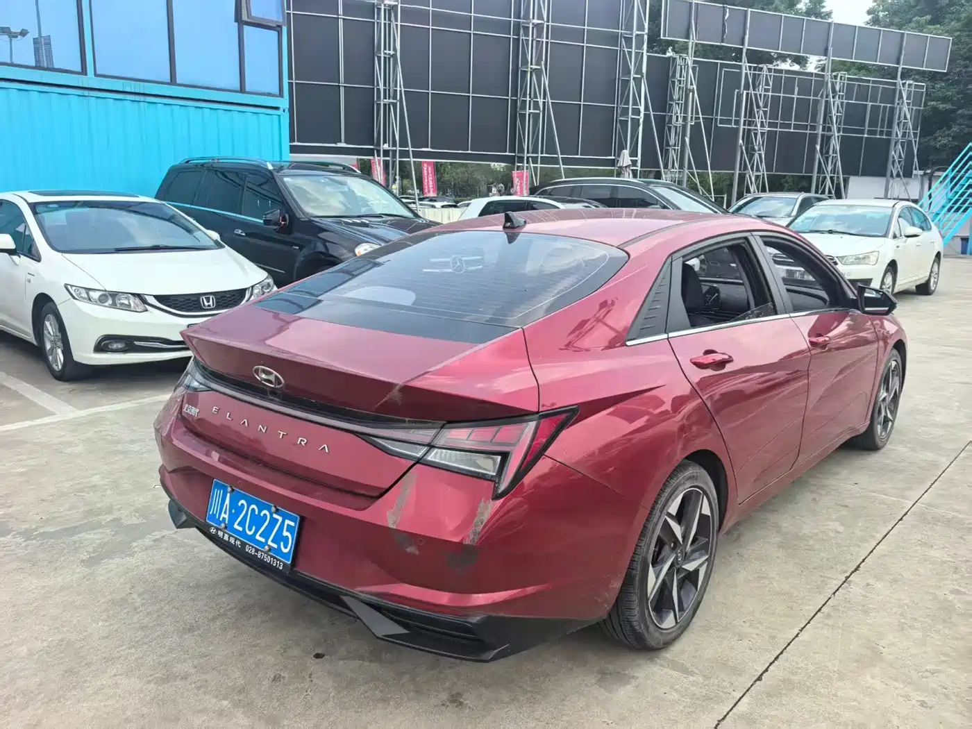 Hyundai Elantra 2022