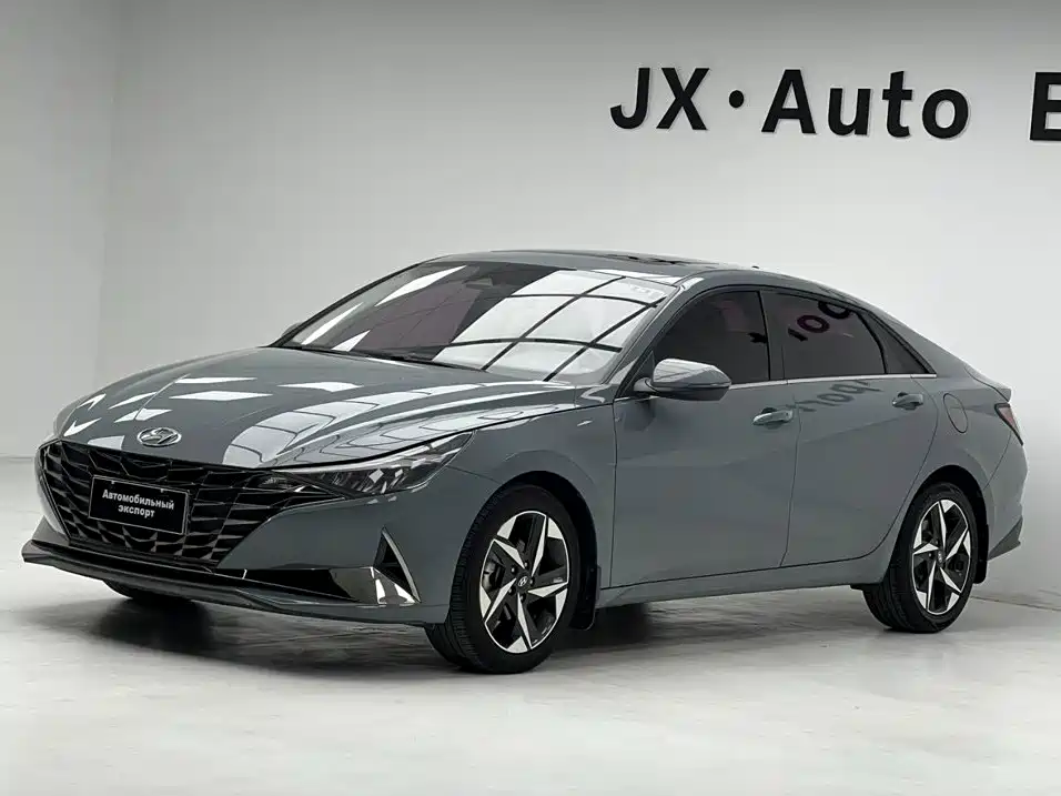 Hyundai Elantra 2023